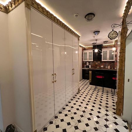 2 Bedrooms Heart Of City Center Chisinau Exterior foto