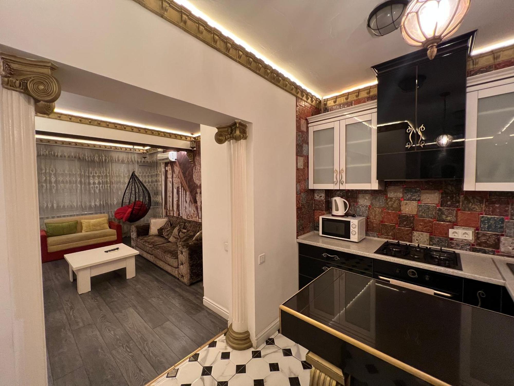 2 Bedrooms Heart Of City Center Chisinau Exterior foto