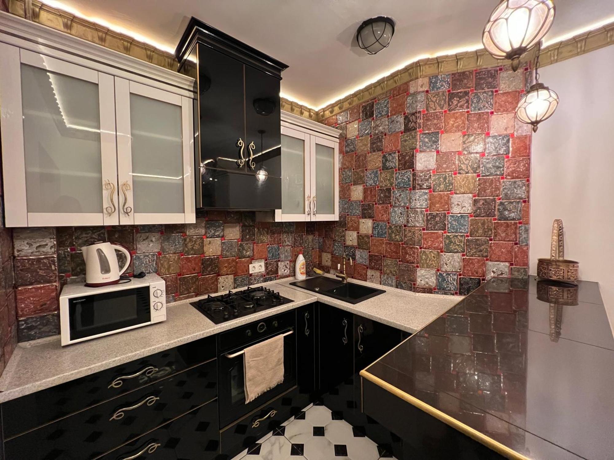 2 Bedrooms Heart Of City Center Chisinau Exterior foto